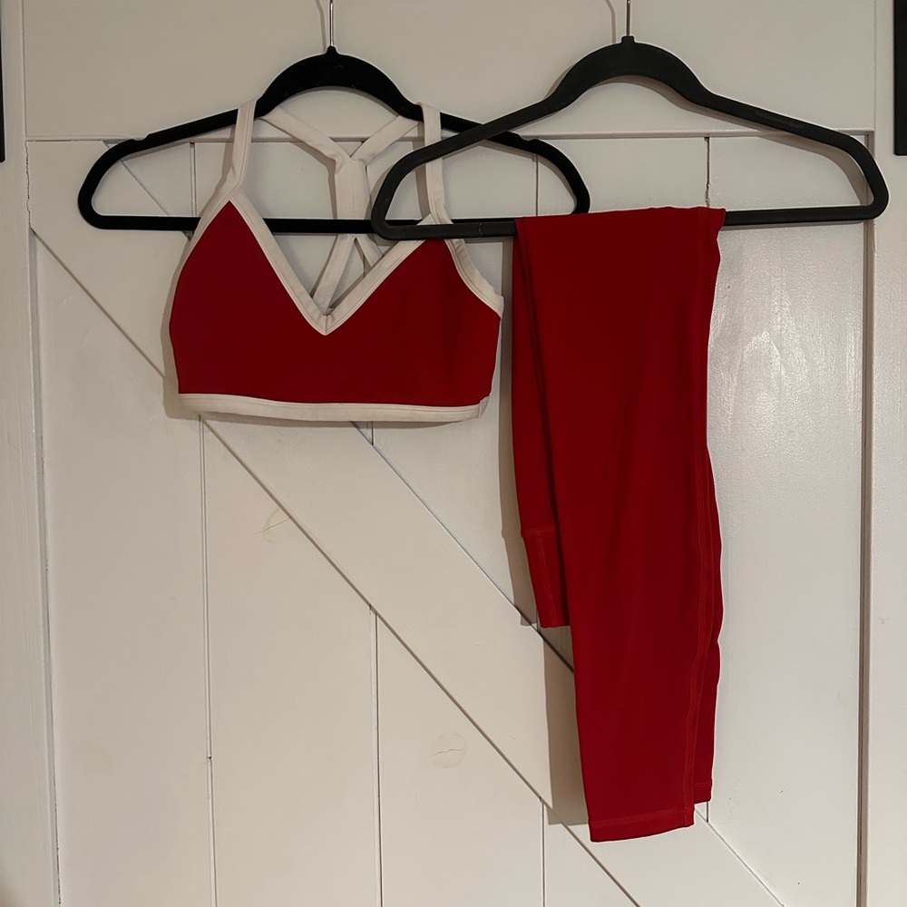 Form red and white work out set SZ M